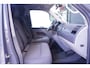 Volkswagen Transporter 2.0 TDI 102 pk L2H1 Navi, 2x Schuifdeur, Airco Trekhaak, Cruise Control, Laadruimte Pakket, 3-Zits
