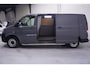 Volkswagen Transporter 2.0 TDI 102 pk L2H1 Navi, 2x Schuifdeur, Airco Trekhaak, Cruise Control, Laadruimte Pakket, 3-Zits