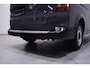 Volkswagen Transporter 2.0 TDI 102 pk L2H1 Navi, 2x Schuifdeur, Airco Trekhaak, Cruise Control, Laadruimte Pakket, 3-Zits