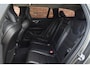 Volvo V60 D4 191PK Inscription | Trekhaak | All season banden | Head up display | Panoramadak