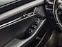 Mazda 3 2.0 e-SkyActiv-X M Hybrid 180 Luxury | Trekhaak | Apple Carplay/Android Auto | Stoel/stuurverwarming | BOSE geluidsinstallatie | 360 graden camera | Adaptief Cruise Control | Head-up display |