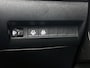 Peugeot e-208 EV Allure Pack 50 kWh 136pk | Accu 91% | Navigatie | Achteruitrijcamera | 3D Cockpit | Climate Control | Adaptieve Cruise Control | Parkeersensoren | Stof/kunstleder | Keyless start | Apple Carplay / Android Auto | DAB+ radio | Led koplampen | Donker getint glas | Dealeronderhouden | 16" lichtmetalen velgen |
