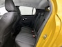 Peugeot e-208 EV Allure Pack 50 kWh 136pk | Accu 91% | Navigatie | Achteruitrijcamera | 3D Cockpit | Climate Control | Adaptieve Cruise Control | Parkeersensoren | Stof/kunstleder | Keyless start | Apple Carplay / Android Auto | DAB+ radio | Led koplampen | Donker getint glas | Dealeronderhouden | 16" lichtmetalen velgen |