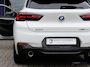 BMW X2 sDrive20i High Executive Edition | M-Pakket | Cruise Control met Remfunctie | Pano | Stoelverwarming | Leer | Elek. Kofferklep | Draadloos Opladen | Privacy Glas | Navi | HiFi-Audio | LED | DAB | Performance Control | M Sport-Chassis