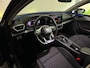 SEAT Leon 1.5 eTSI FR Launch Edition Pano|Stoelverwarming|BlindSpot|Stuurver