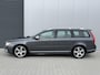 Volvo V70 2.0T Momentum - NL auto - R-design - Nette staat