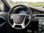 Volvo V70 2.0T Momentum - NL auto - R-design - Nette staat