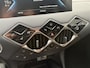 DS 3 Crossback E-Tense So Chic 50 kWh / SOH 88% / Navigatie / Stoelverwarming / Cruise Control / Climate Control / Apple Carplay&Android Auto / Parkeersensoren voor + achter
