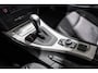 BMW 3-Serie Touring 320i Pano Navi PDC Cruise Stoelverwarming