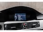 BMW 3-Serie Touring 320i Pano Navi PDC Cruise Stoelverwarming