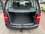 Volkswagen Touran 1.6-16V FSI Business 2e Eigenaar! Trekhaak Airco NAP APK