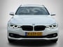 BMW 3-Serie Touring 318i Edition Sport High Executive(Goed OndH, Panoramadak, Trekhaak, StoelV, Navi, Climate Con, Cruise Con,Etc)