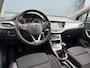 Opel Astra Sports Tourer 1.2 Business Executive ✓1e Eigenaar✓146pk✓Camera✓Trekhaak✓Carplay✓Airco✓Cruise✓Pdc V+A✓Lm velgen✓Comfortstoelen✓6 Bak✓N.A.P✓Nieuwe Apk bij Aflevering