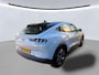 Ford Mustang Mach-E RWD 75 kWh | Panoramadak | LEDER | Apple Carplay | L.M. Velgen | Trekhaak | Achteruitrijcamera | Airco (automatisch) | Apple Carplay/Android Auto|telefoonintegratie premium