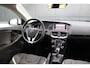 Volvo V40 1.5 T3 Dynamic Edition | Led Koplampen | Sensus Nav. | PDC Achter | Verwarmb. Stoelen |