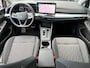 Volkswagen Golf Variant 1.5 eTSI DSG Life | Trekhaak | Navi | Adap. Cruise | 4-season | Rijklaar incl. garantie