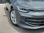 Volkswagen Golf Variant 1.5 eTSI DSG Life | Trekhaak | Navi | Adap. Cruise | 4-season | Rijklaar incl. garantie
