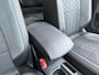 Volkswagen T-Roc 1.5 TSI 150pk DSG R-Line | Camera | Keyless | Elek. Achterklep | Dode hoek | Rijklaar incl. 1 jaar Bovag garantie