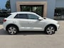 Volkswagen T-Roc 1.5 TSI 150pk DSG R-Line | Camera | Keyless | Elek. Achterklep | Dode hoek | Rijklaar incl. 1 jaar Bovag garantie