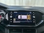 Volkswagen T-Cross 1.0 TSI Life Parkeersensoren Navigatie DAB+ App-Connect