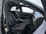 Volkswagen T-Roc 1.5 TSI 150pk DSG Sport LED Panoramadak Camera Navigatie App-Connect