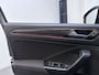 Volkswagen T-Roc 1.5 TSI 150pk DSG Sport LED Panoramadak Camera Navigatie App-Connect