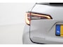 Toyota Corolla Touring Sports 1.8 Hybrid Business Plus | Trekhaak | Apple Carplay / Android Auto | Stoelverwarming | Adaptive Cruise | Keyless | Clima | Camera | 17 inch