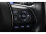 Toyota Corolla Touring Sports 1.8 Hybrid Business Plus | Trekhaak | Apple Carplay / Android Auto | Stoelverwarming | Adaptive Cruise | Keyless | Clima | Camera | 17 inch