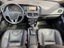 Volvo V40 Cross Country 1.5 T3 DYNAMIC EDITION | NL-AUTO!