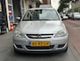 Opel Corsa 1.4-16V Silverline Airco