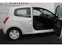 Renault Twingo 1.2 16V Dynamique nette hatchback met airco
