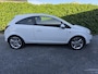 Opel Corsa 1.4-16V Color Edition | Airco | LMV | Sportstoelen | Elekt. Ramen | Privacy Glass | APK tot 29-03-2027!