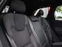 Volvo XC60 2.0 T6 R-Design 398PK AWD Long Range | Pano | H&K | Orrefors | Leder | Memory | Carplay - Android | Keyless | 360 | Trekhaak | Led | Adaptive Cruise | Stoelverwarming voor & achter | Stuurwielverwarming | Digital Dash | Dodehoek Detectie