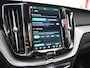 Volvo XC60 2.0 T6 R-Design 398PK AWD Long Range | Pano | H&K | Orrefors | Leder | Memory | Carplay - Android | Keyless | 360 | Trekhaak | Led | Adaptive Cruise | Stoelverwarming voor & achter | Stuurwielverwarming | Digital Dash | Dodehoek Detectie