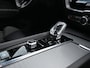 Volvo XC60 2.0 T6 R-Design 398PK AWD Long Range | Pano | H&K | Orrefors | Leder | Memory | Carplay - Android | Keyless | 360 | Trekhaak | Led | Adaptive Cruise | Stoelverwarming voor & achter | Stuurwielverwarming | Digital Dash | Dodehoek Detectie