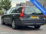 Volvo V70 2.4 Kinetic/APK/TREKHAAK/PDC/LMV/KOOPJE/BAK BONKT