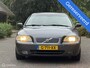 Volvo V70 2.4 Kinetic/APK/TREKHAAK/PDC/LMV/KOOPJE/BAK BONKT