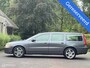 Volvo V70 2.4 Kinetic/APK/TREKHAAK/PDC/LMV/KOOPJE/BAK BONKT