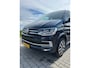 Volkswagen Transporter 2.0 TDI L2H1 DC Highline, 2x Schuifdeur, LED, Adaptive Cruise, Carplay, Camera, Stoel + Voorruit verwarming