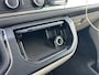 Volkswagen Transporter 2.0 TDI L2H1 DC Highline, 2x Schuifdeur, LED, Adaptive Cruise, Carplay, Camera, Stoel + Voorruit verwarming