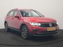 Volkswagen Tiguan 1.4 TSI eHybrid Elegance PHEV 245pk Dealer O.H. | SOH 90.3% | Adaptive Cruise | IQ Light | Camera | Blis | Stoelen & Stuur Verwarmd | Apple Carplay | DAB | Navigatie | Lane Assist | 17"L.M | Plug In Hybrid