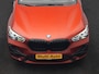 BMW X1 xDrive25e Sportline PHEV 221pk Dealer O.H | Trekhaak Afn. | Camera | Harman / Kardon | Head Up | Sporstoelen Verwarmd | Cruise Control | Carplay | Sfeerverlichting | Navigatie | DAB | 18"L.M | Plug In Hybrid |