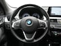BMW X1 xDrive25e Sportline PHEV 221pk Dealer O.H | Trekhaak Afn. | Camera | Harman / Kardon | Head Up | Sporstoelen Verwarmd | Cruise Control | Carplay | Sfeerverlichting | Navigatie | DAB | 18"L.M | Plug In Hybrid |