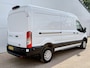 Ford E-Transit 68kWh 184PK L3H2 317km WLTP 96,2% (SOH) BEV Snelladen Navigatie Cruise control Climate control 360 Camera Carplay Laadkabel Parkeersensoren