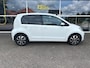Volkswagen Up! High-Up! | Achteruitrij Camera | PDC | Cruise | Stoelverwarming |