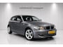 BMW 1-Serie 118i Cruise-Control*Trekhaak*Navi*Bluetooth*5-Deur * Distributie vervangen*
