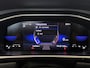Volkswagen T-Roc TSI 110PK R-LINE SPORT IQ.LIGHT/TREKHAAK/STOEL VERW.