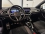 Volkswagen T-Roc TSI 110PK R-LINE SPORT IQ.LIGHT/TREKHAAK/STOEL VERW.