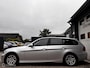 BMW 3-Serie Touring 320i *A/C*TREKHAAK*PDC*APK 06-2027*