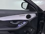 Mercedes-Benz C-klasse Estate 300De Diesel Hybride 306pk - 700Nm! AUT-9 AMG Limited Trekhaak Apple Carplay Android Auto Elek.Stoelen+Verwarmd Navi Ecc Camera Pdc SOH 97% Solution Business Elek.Achterklep Led Privacy Glas Lmv 18" Night-pakket 1800kg trekvermogen!